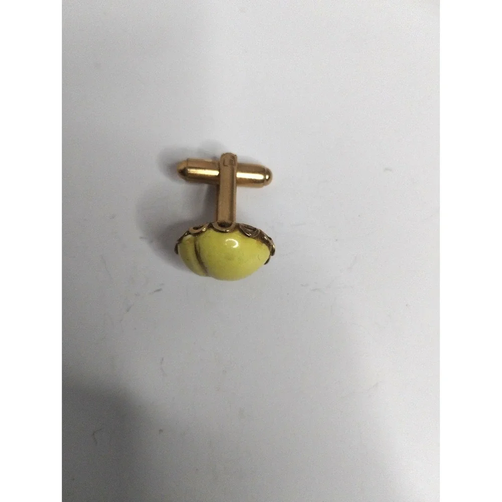 Vintage Single Round Domed Yellow Enamel Gold Tone Toggle Back Cufflink Retro